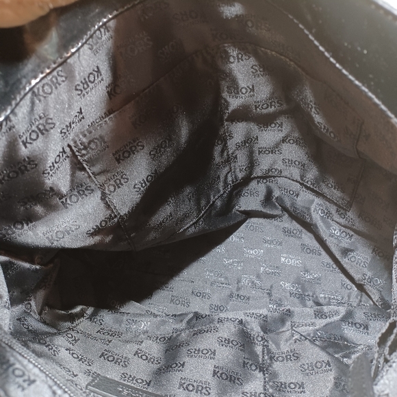 Michael kors tote - Picture 9 of 9